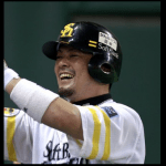 戦力外の細川亨の移籍先。背番号と年俸推移は?子供と嫁(画像)